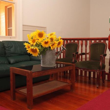 Settlers Arms Hotel Dungog Экстерьер фото