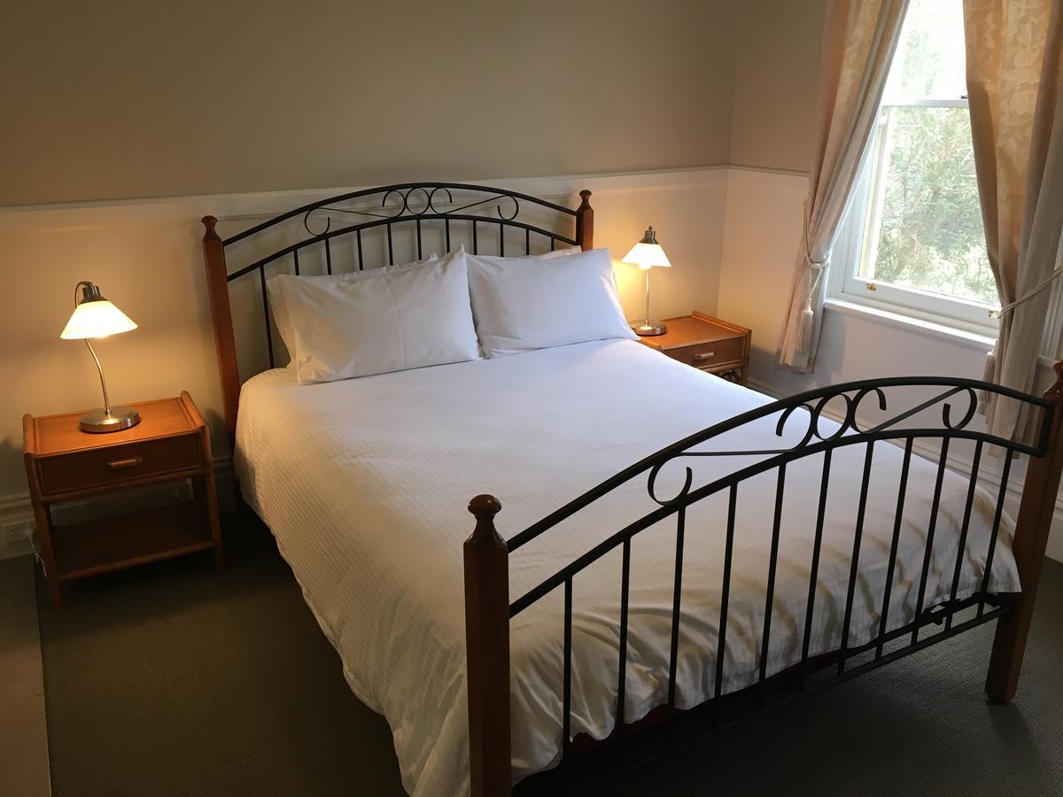 Settlers Arms Hotel Dungog Экстерьер фото