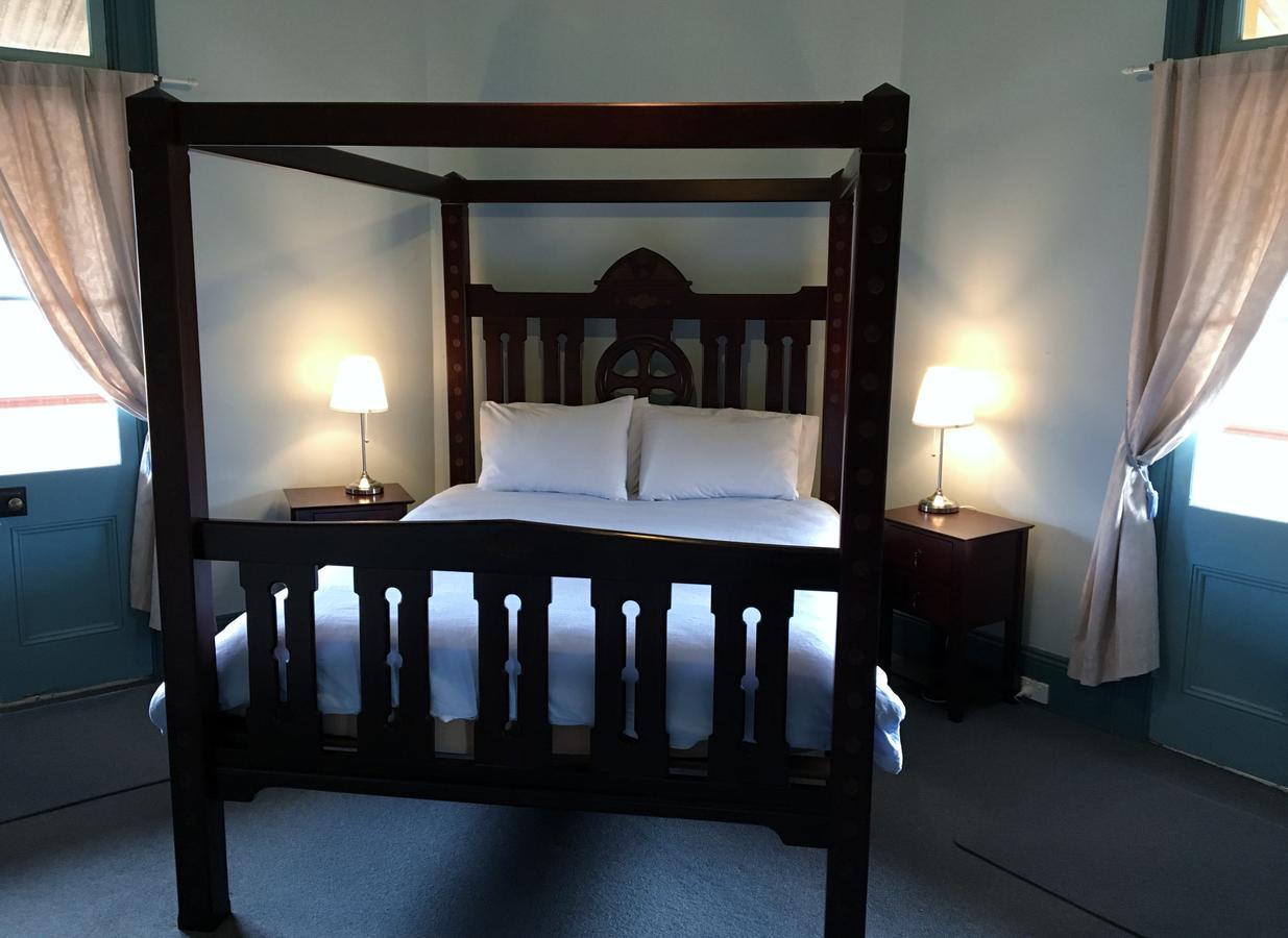 Settlers Arms Hotel Dungog Экстерьер фото
