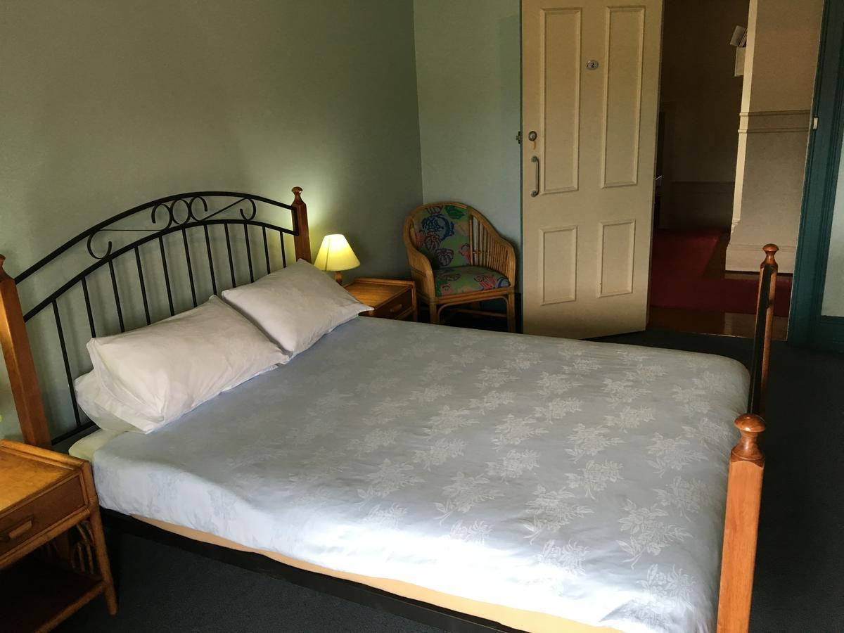 Settlers Arms Hotel Dungog Экстерьер фото
