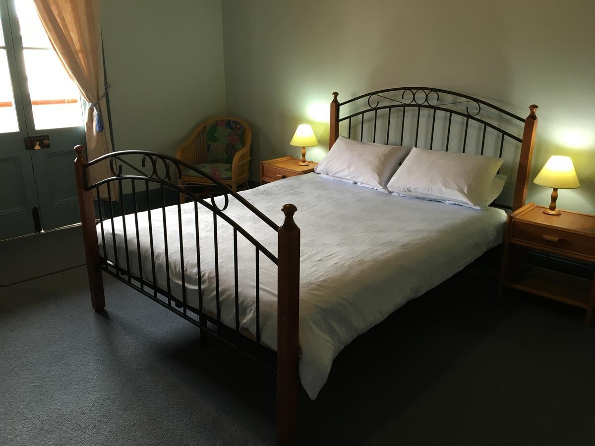 Settlers Arms Hotel Dungog Экстерьер фото