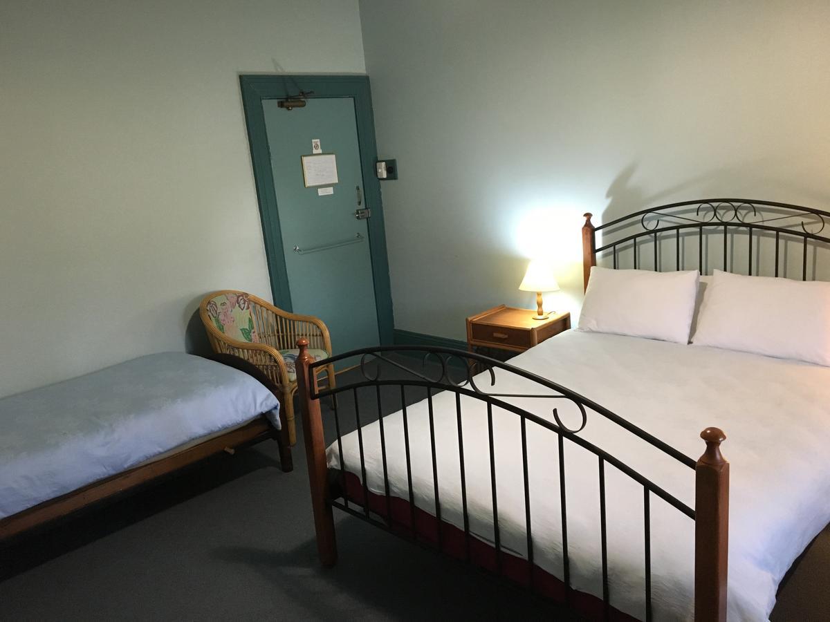 Settlers Arms Hotel Dungog Экстерьер фото